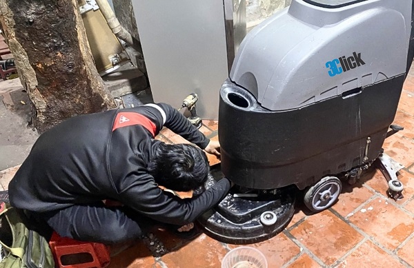 Máy chà sàn liên hợp Kumisai KMS 58E