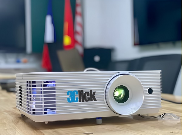 Máy chiếu Vivitek DX330