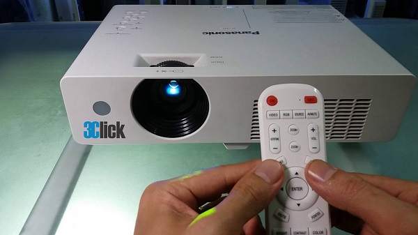 Điều khiển máy chiếu Panasonic